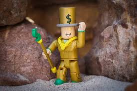Mr Bling Bling S Roblox Core Figure Is Waiting For You In Stores Now Collect Them All Http Roblox Jazwares Com Robloxtoys Roblox Games Roblox Toys