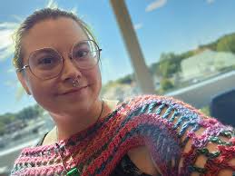 I just crocheted them late at night, thinking about how opposite souls  still find each other 🖤🤍