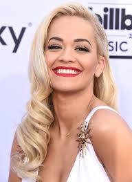 However, if you use your blonde hair color with short haircut, you'll certainly look incredible also wonderful. 33 Celebrities Who Look Incredible With Platinum Hair Blonde Hair Color Cool Blonde Hair Platinum Blonde Hair