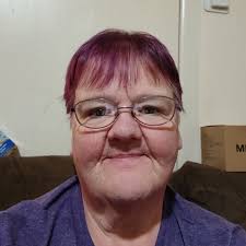 What is the source of the manure smell in Piqua, Ohio?