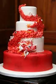 Pin By Yovette Brooks On Niceplacevisit Com Dragon Wedding Cake Crazy Cakes Wedding Cake Pictures