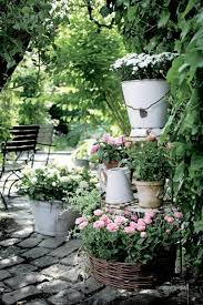 By shabby chic gardens 02/22/2019. 40 Beispiele Fur Shabby Chic Garten Mit Vintage Flair Archzine Net