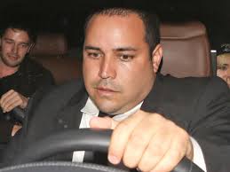 Miley Cyrus e Patrick Schwarzenegger: os motiv...