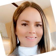 Nikki Atchley's Instagram, Twitter & Facebook