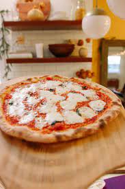 Home Oven Neapolitan Style Pizza Recipe Steffy S Pros Cons Recipes Pizza Recipes Other Recipes