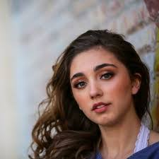 Sonja Kern's Instagram, Twitter & Facebook