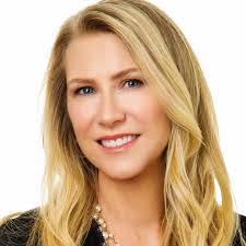 Kristin Shafer's Instagram, Twitter & Facebook