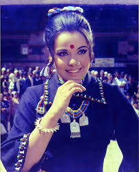 Film History Pics On Twitter Mumtaz Born On This Day In 1947 Debuted As Child Actor In 1952 Film Sanskar As Lead Opposite Dara Singh In Faulad 1963 In 12 Don't you think he or she should choose the color portions wisely? twitter