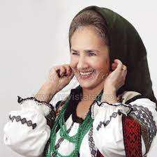 Sofia vicoveanca mama care ai o fata. Sofia Vicoveanca Mai Badita Mai Mitrus By Paul Ananie
