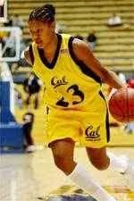 Bears Fall to Arizona, 76-68