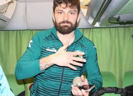 Bakın nereli çıktı denizaltı faciasında yürek yakan detay! Giresunspor Kafilesine Tasli Saldiri