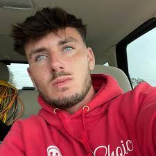 Photo by Dylan King (@dylankiing) · January 4, 2023