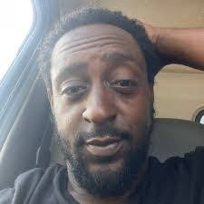 Jada Singletary's Instagram, Twitter & Facebook