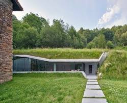 You must have noticed that underground temperatures are on the lower side even on a hot sunny day. Custom Underground Container House Manufacturer Sunnyda