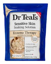 Treating eczema with epsom salt, hydrate, cleanse and exfoliate skin. Dr Teal S Sensitive Skin Soak Solution Eczema Therapy Shop Bubble Bath Salts At H E B