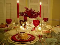 Romantic Valentine S Day Tablescapes Table Settings With Heart Shaped Cakes Valentine Day Table Decorations Valentine Tablescape Valentines Day Decorations