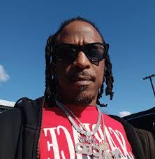 Cordell Thomas's Instagram, Twitter & Facebook