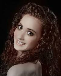 Another Oklahoma! fun fact: Josefina Gabrielle is one of the only Laureys  in major productions of the show to dance her own dream ballet. She started  as a professional ballet dancer before