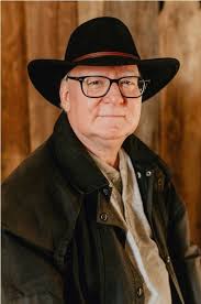 Is it possible to use a programming cable or software for a Yaesu FT-2400  radio?