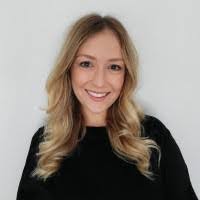 Nichole Burt's Instagram, Twitter & Facebook