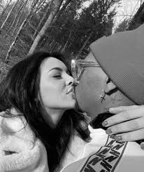 The german press has announced that the. Bayern Star Boateng Breaks Up With Model Girlfriend Kasia Who Has His Name Tattooed On Her After She Crashes His Mini