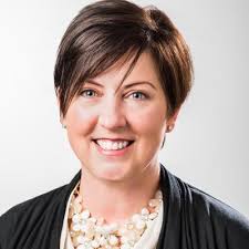 Kelly Olson (@SwayKelly)