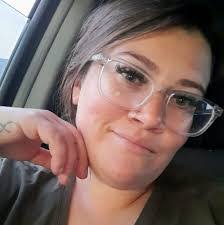 Derek Arnett's Instagram, Twitter & Facebook