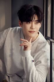 Squid game, named after a popular children's game in south korea,. Korean Actors Have The Surname Lee Drama International Facebook