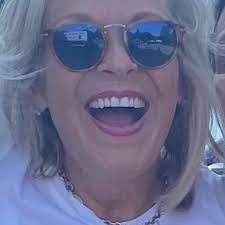 Which is better Hoka or Skechers 3..2..1.. go!