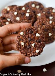 Drop by rounded teaspoonfuls onto prepared cookie sheet at. Oatmeal Chocolate Cookies Eggless Sugar Free And Gluten Free Sugar Spice By Radhika