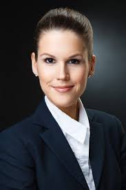 Das Perfekte Bewerbungsfoto Be Yourself But Professional Mit Bildern Bewerbungsfoto Bewerbung Foto Business Portrait