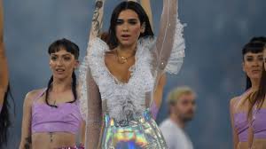 Ausgeschieden 8 (5,55 %) 08 jan. Dua Lipa Bei Instagram Ich Liebe Dich So Verdammt Sehr Dieser Look Liess Fans Ausrasten News De