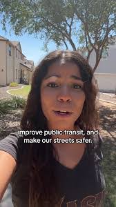 Coco Hu's Instagram, Twitter & Facebook