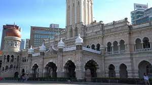 Charles alfred norman menghabiskan masa di benua afrika dan mendapat ilham daripada masjid di india seperti taj mahal yang membawa kepada ciri senibina moor dalam arkitektur bangunan sultan abdul samad. Bangunan Sultan Abdul Samad Stock Footage Royalty Free Stock Videos Pond5