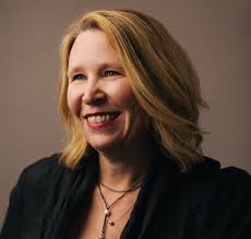 Meet The Editor #2: Nina Lichtenstein