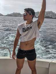 Check spelling or type a new query. Pin On Boys In Crop Tops 2k19