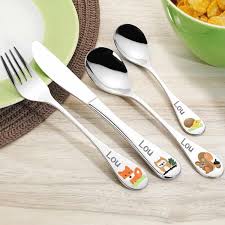 Coffret 4 Couverts Enfant Personnalises Animaux De La Foret En 2020 Couvert Enfant Couvert Coffret