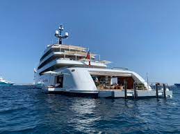 He is an avid ferrari collector and owns at least 25 vintage ferraris. Canadian Billionaire S 96m Superyacht Faith Spotted In Sardinia Yacht Harbour