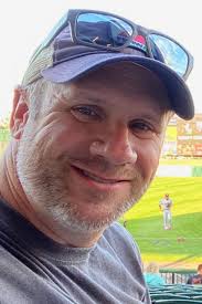 Scott Plourde's Instagram, Twitter & Facebook