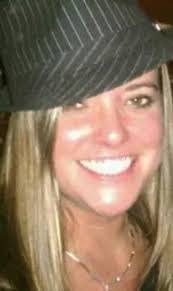 Shelly Houck's Instagram, Twitter & Facebook