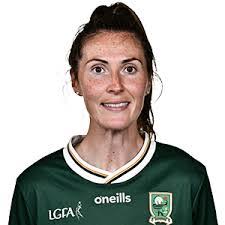 Lorraine Small's Instagram, Twitter & Facebook