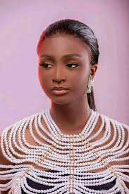 LA GUINÉE VERS UNE TRANSITION DÉMOCRATIQUE