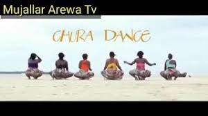 Al'umma ce mai dimbin yawa, sun bazu a cikin kasashen afirka da kasashen larabawa kuma a al'adance masu matukar hazaka. Manyan Nonuwa Da Duwawu