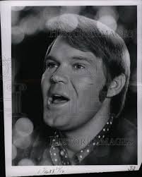 1969 Press Photo Glen Campbell American Singer.