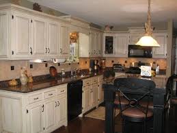 Gorgeous Kitchens With Black Appliances Design And Ideas Shabby Chic Kitchen Cabinets Antique White Kitchen Cabinets Antique White Kitchen