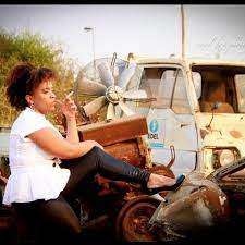 Последние твиты от yola araujo radio. Vigarista Yola Araujo Ft Girinha 2000 By Girinha Reverbnation