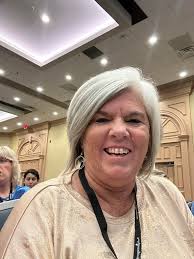 I'm so so thankful to every that's said yes to a party and to everyone that  has placed an order with me! This business is nothing without y'all and  I'll be forever