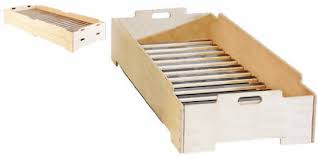 Das stapelbare bett kann im handumdrehen in ein doppelbett, zwei einzelbetten oder ein ecksofa verwandelt werden.die leichten gestelle sind einfach hochzuheben und umzustellen.dieses. Stapelbett Bett Stapelbar Kindergartenbett Betten Stapelbar Fur Junge Menschen Stapelbare Betten Holzbetten Stapelbar Stapelbett Kaufen