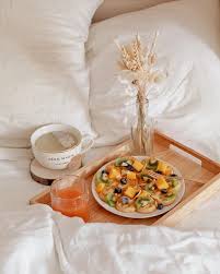 Perfect Breakfast Quel Est Votre Petit Dejeuner Favoris Celui Dont Vous Ne Pourrez Jamais Vous Passer Semai In 2020 Table Decorations Decor Home Decor