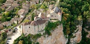 Les 10 Plus Belles Cascades De France La 3e Est Incroyable Detours En France Jardins Jardin Medieval Detente Jardin